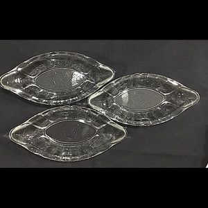 Set of three (3) banana split dishes